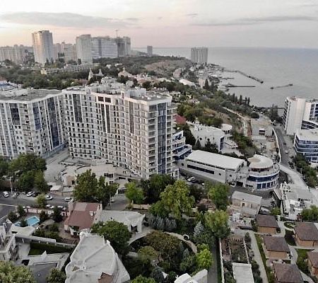 Iren Apartments 1+1 Odesa Exterior foto